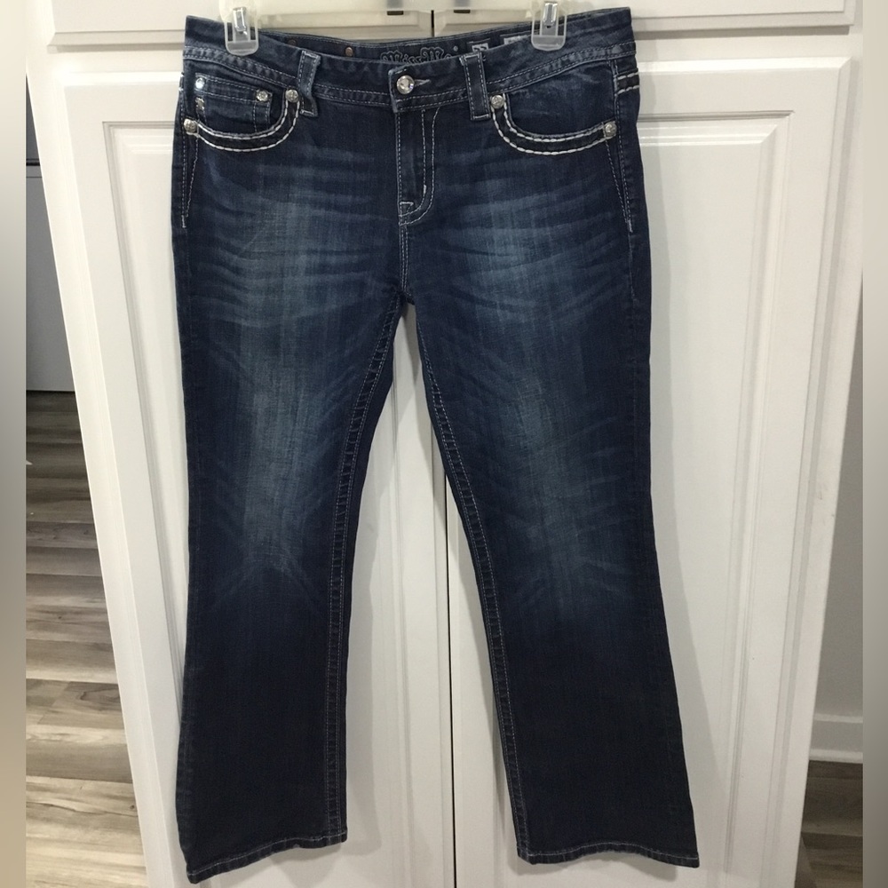 Women’s miss me jeans size 33